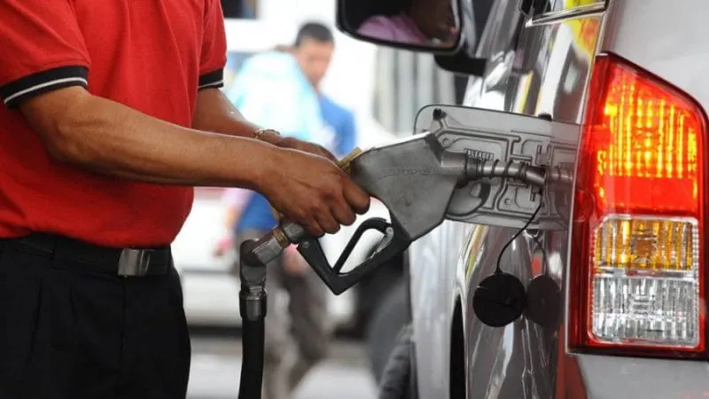 La gasolina en $4 podría amenazar la mayoría demócrata en el Congreso
