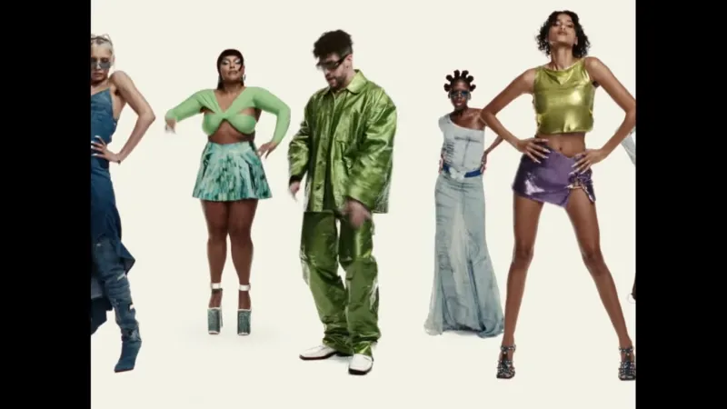 Vogue presenta su colección primavera 2022 inspirada en los años 90 al ritmo de la Macarena y Bad Bunny.