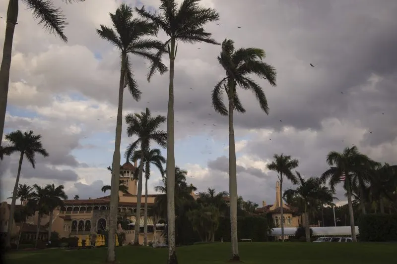 ¿Trump desclasificó los documentos? Su equipo legal evita contestar