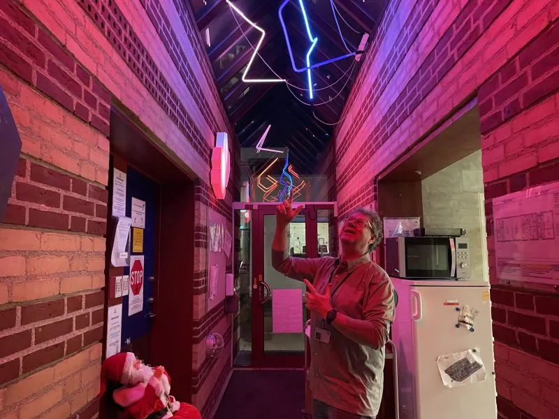 Cinco cosas sobre Ómicron que quiero que sepan mis amigos y mi familia