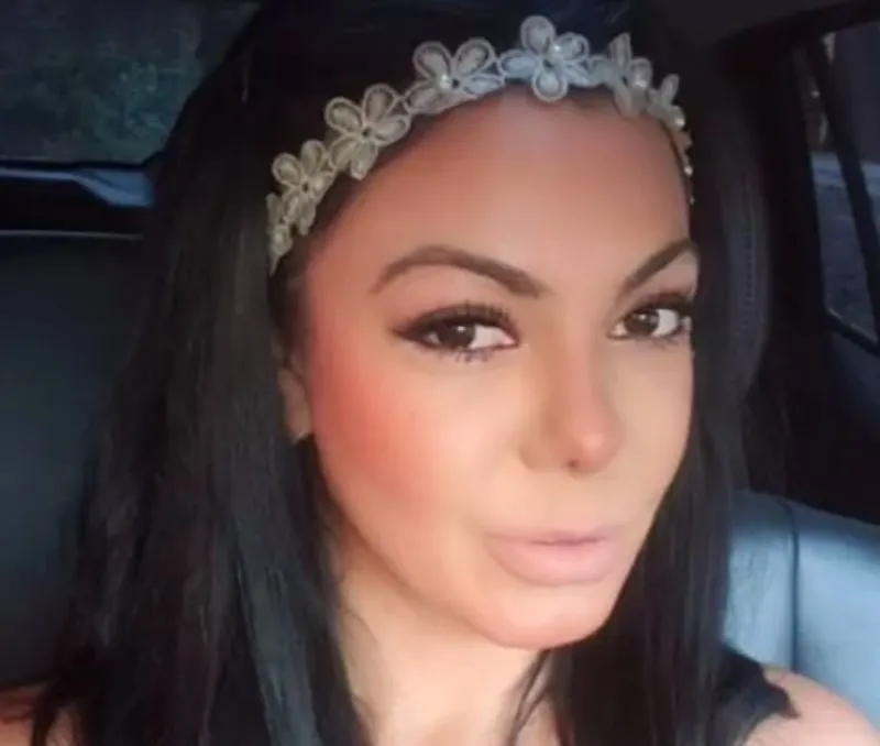 Desconocidos asesinan delante de su hijo a una actriz de "La "reina del Sur"