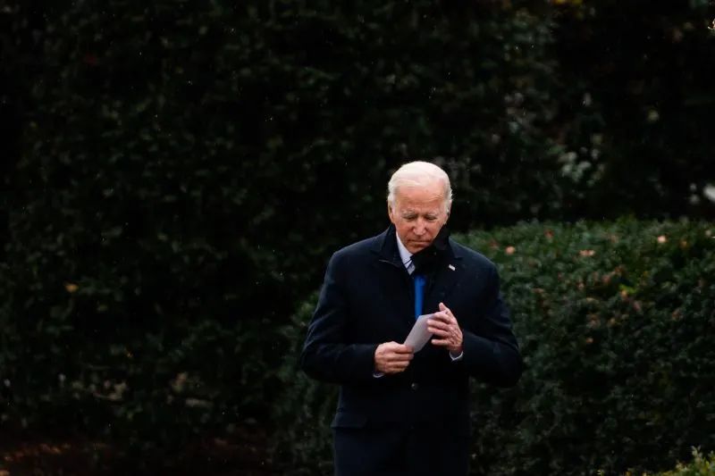 La edad de Biden es un tema incómodo