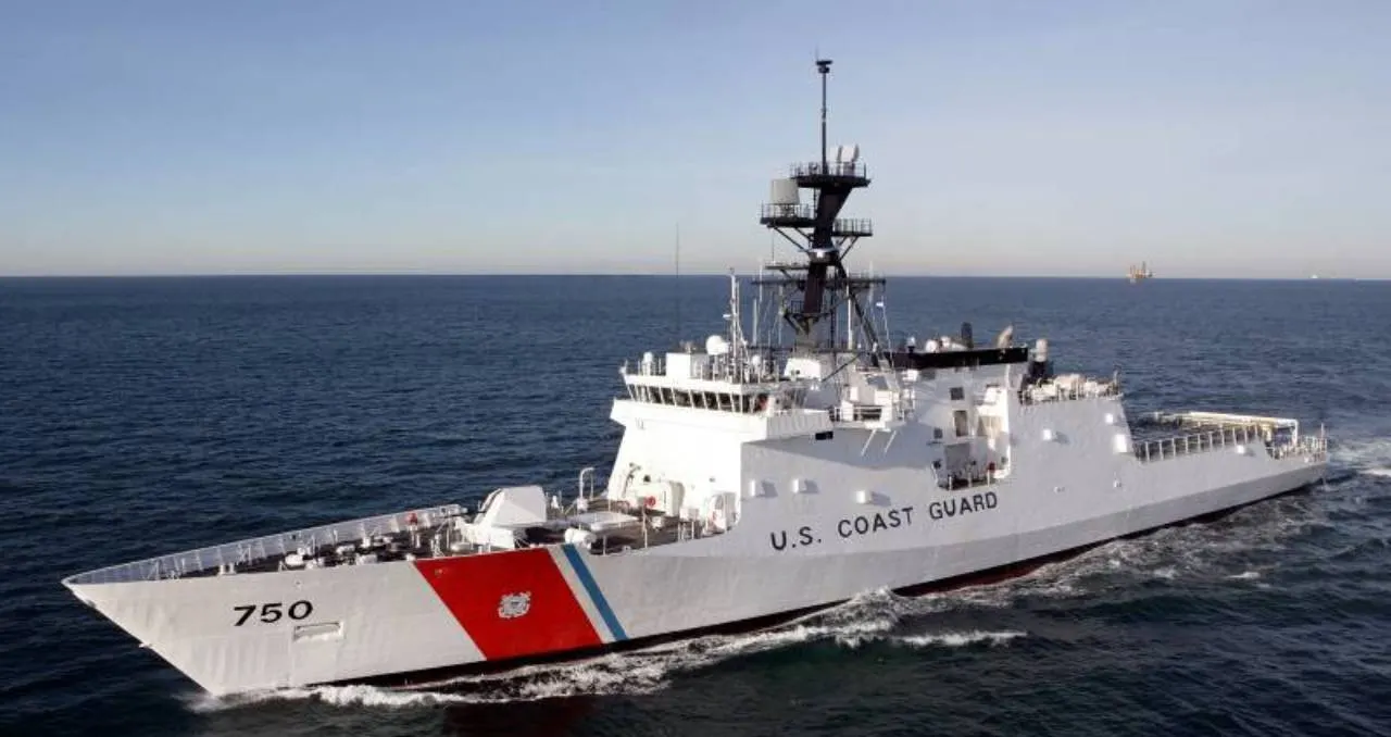 Rescatan a 17 migrantes que naufragaron en aguas de Puerto Rico