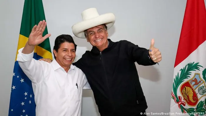 Bolsonaro y Castillo “superan” diferencias y hablan de cooperación bilateral