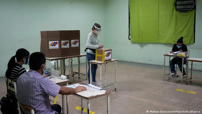 UE hace 23 recomendaciones a Venezuela para mejorar procesos electorales