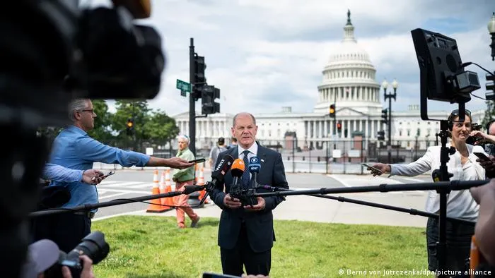 La difícil primera visita del canciller Scholz a Washington