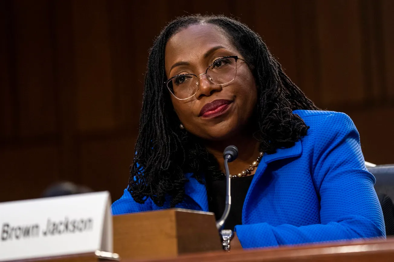 Abogados y expertos legales opinan sobre Jackson en último día de audiencias