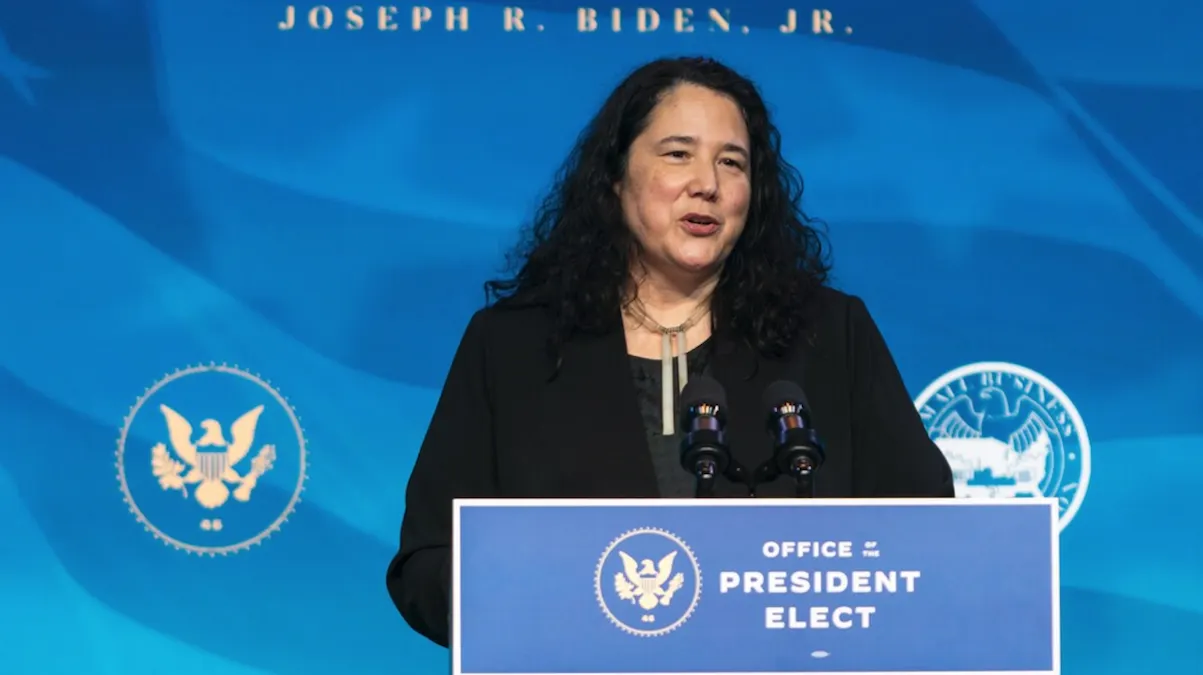 Isabella Casillas Guzmán, líder de la Agencia Federal de Pequeños Negocios (SBA, por sus siglas en inglés) y voz en el Gabine