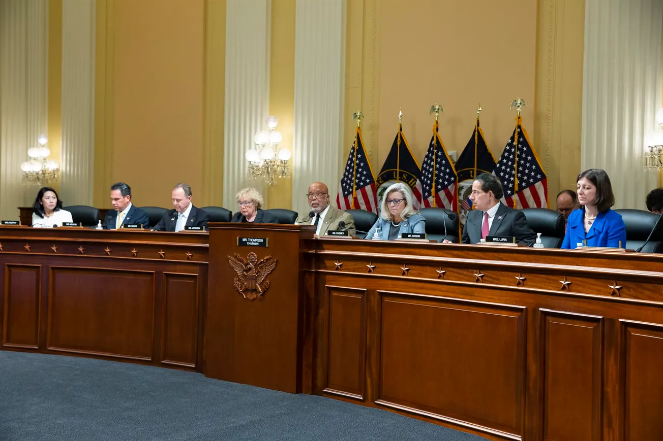 Brooks, Biggs y Jackson: los legisladores que busca el Comité del 6 de enero