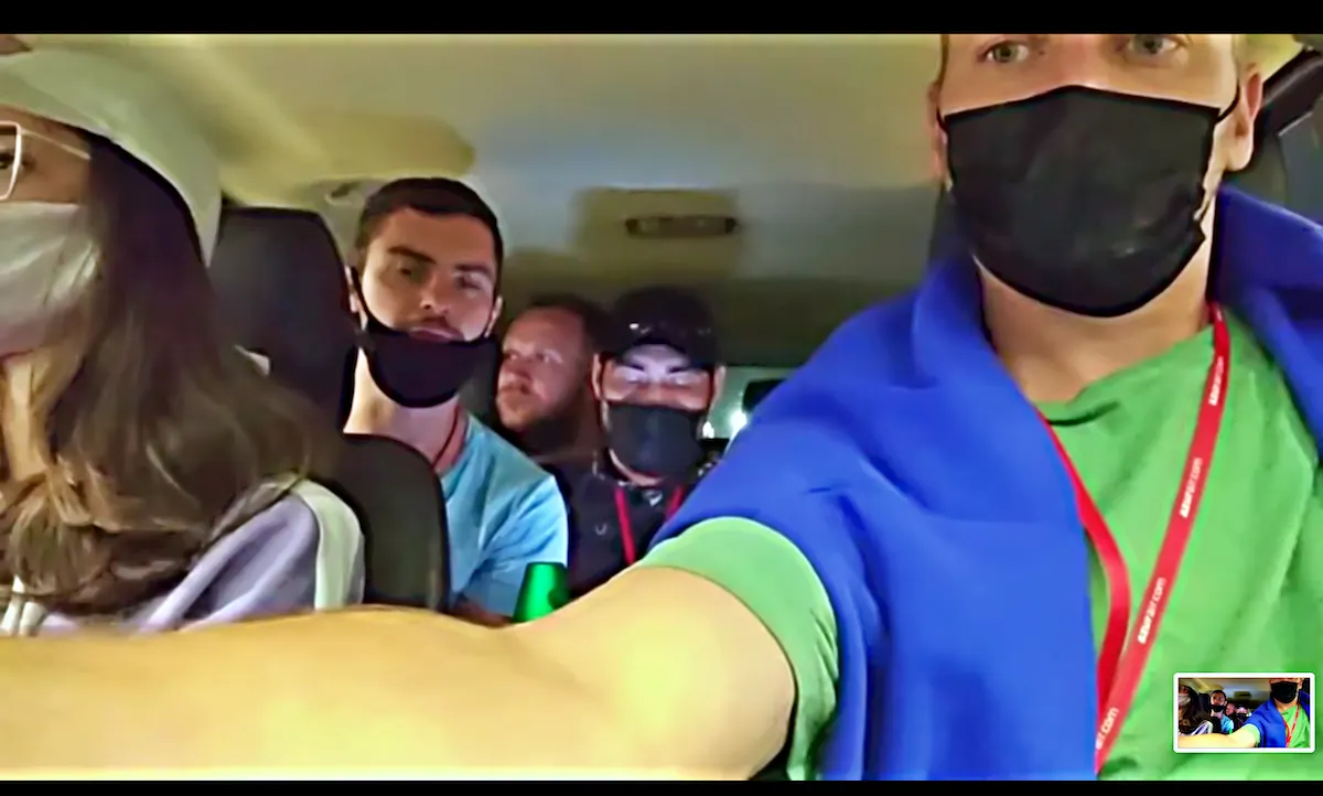 Muchos rusos y ucranianos están cruzando la frontera por Tijuana usando el “truco del carro”