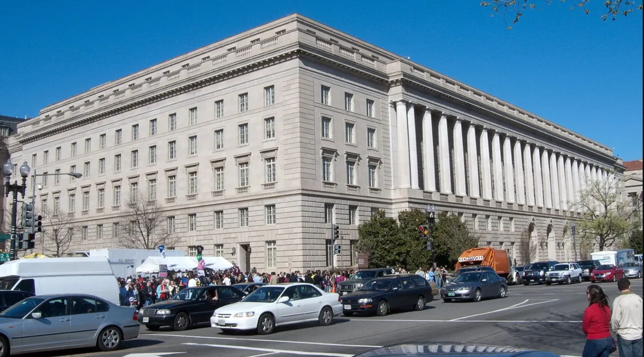 ¿El IRS no te ha regresado tu declaración de impuestos del año pasado? Esta es la razón