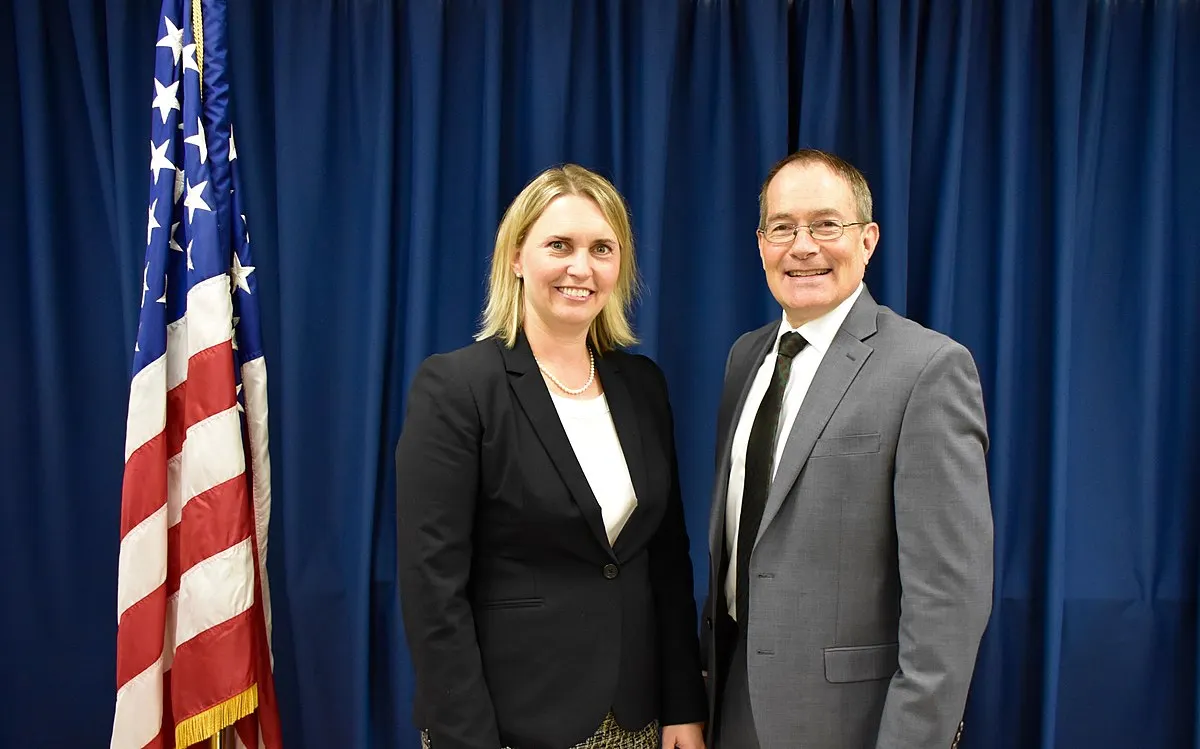 Bridget Brink: la apuesta de EE UU para las relaciones diplomáticas con Ucrania