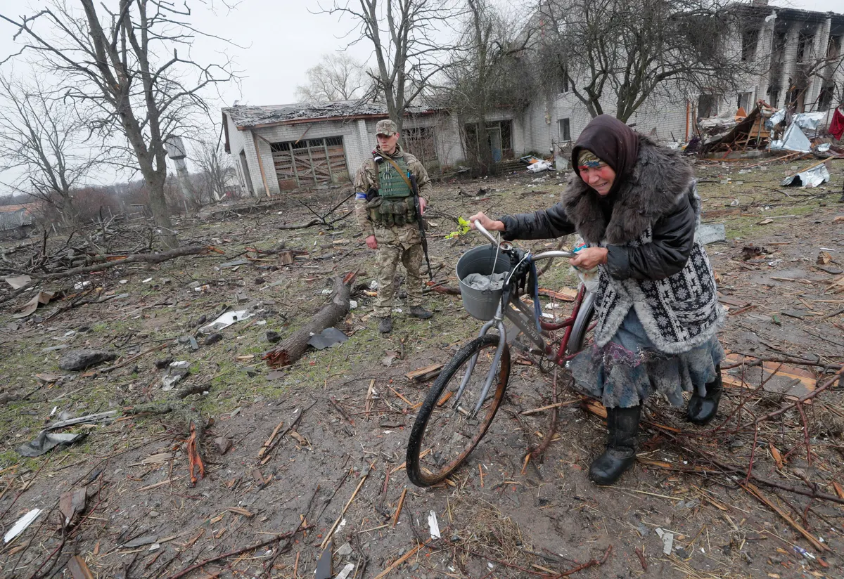 Nuevo ataque de Rusia en ciudad al este de Ucrania destruye aeropuerto pero no deja muertos