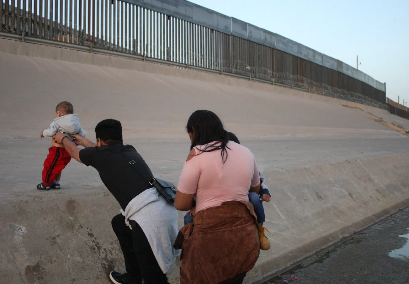 “¿Está completamente resuelto? No, pero estamos trabajando de manera interagencial y coordinada”: DHS sobre situación en la frontera