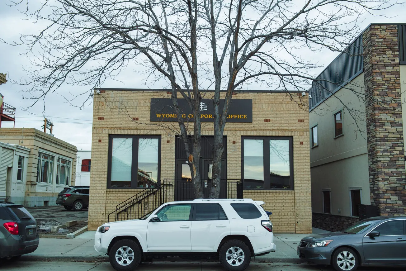 Legisladores presionan para descubrir riquezas protegidas por leyes de secreto estatales