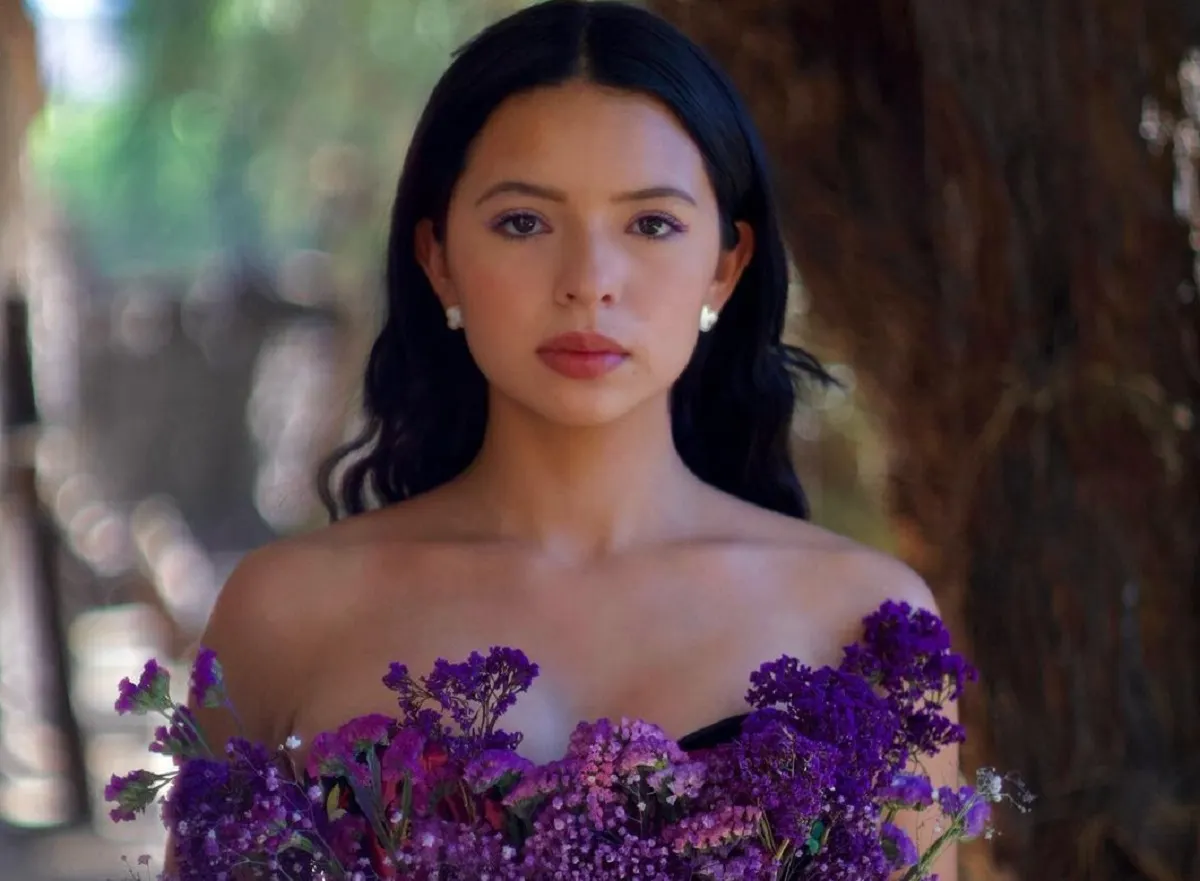 Ángela Aguilar estrella de la música mexicana