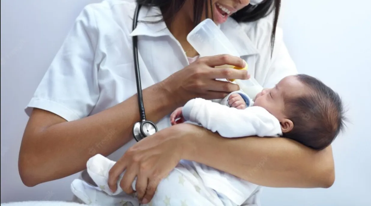 La FDA se enteró tarde sobre la fórmula para bebés contaminada de Abbott