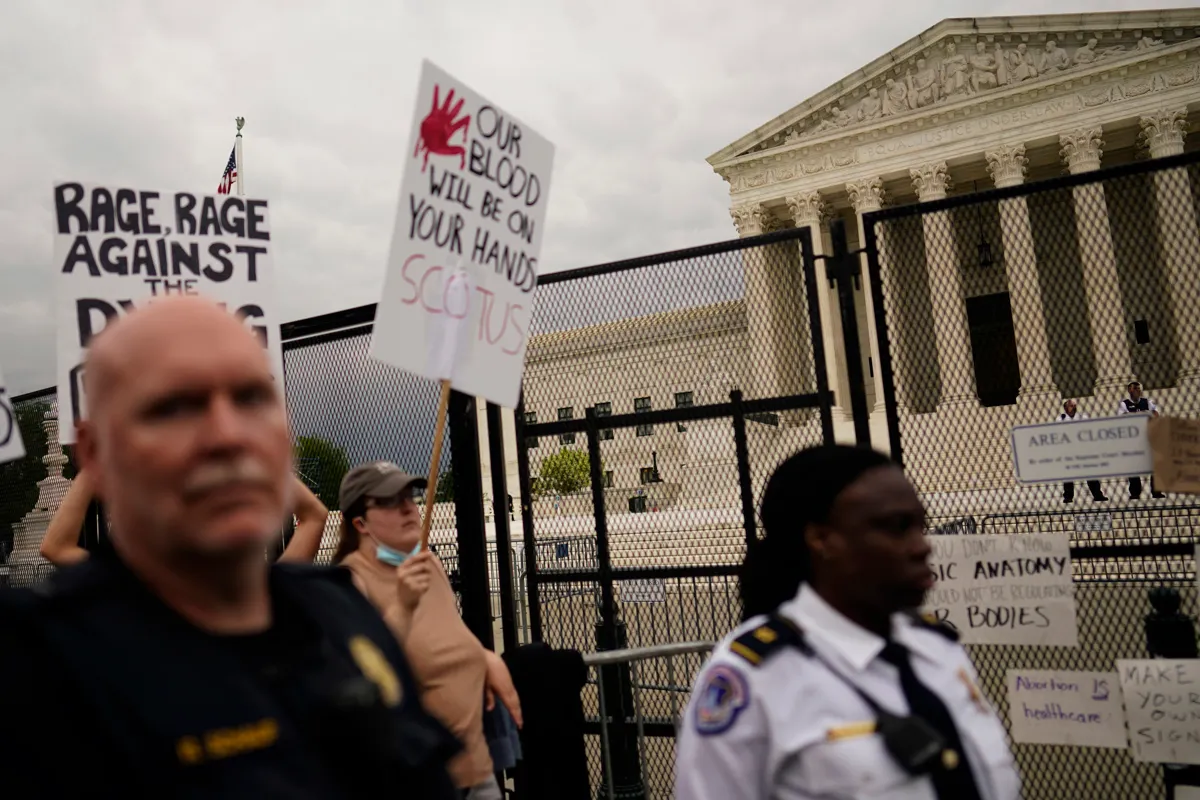 Esto dijo la Casa Blanca sobre protestas frente a casas de jueces de la Corte Suprema