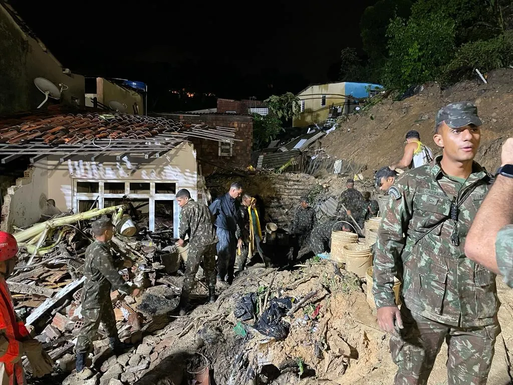 Lluvias en Recife ya han ocasionado 84 muertes