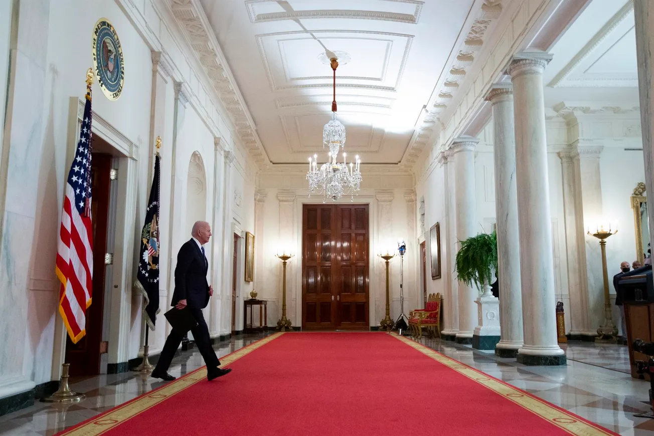 Recomiendan a Biden anunciar su candidatura antes de lo previsto