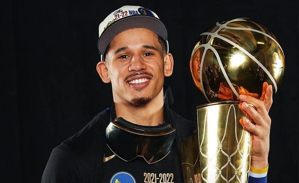 Juan Toscano es el primer mexicano en conseguir el anillo de la NBA