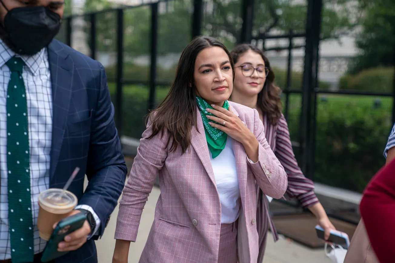 ¿Impeachment a jueces de la Corte Suprema? AOC lo plantea