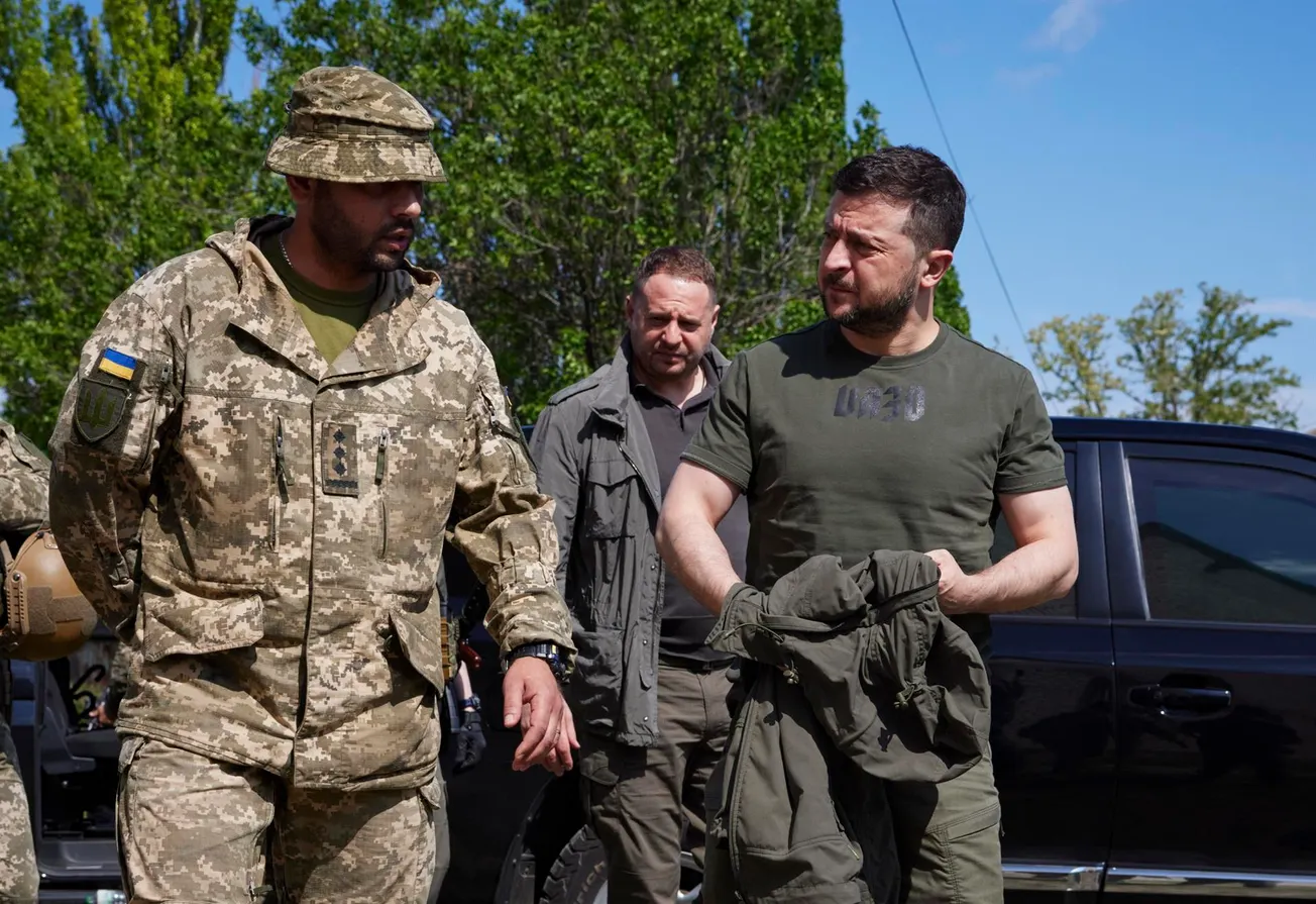 Tras amenaza de Rusia, Reino Unido dice que enviará lanzacohetes a Ucrania