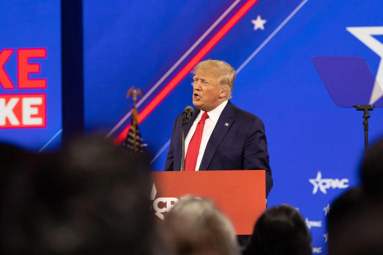 Análisis Ampliado – Que pasaría en las intermedias si Trump se postula desde ahora para el 2024