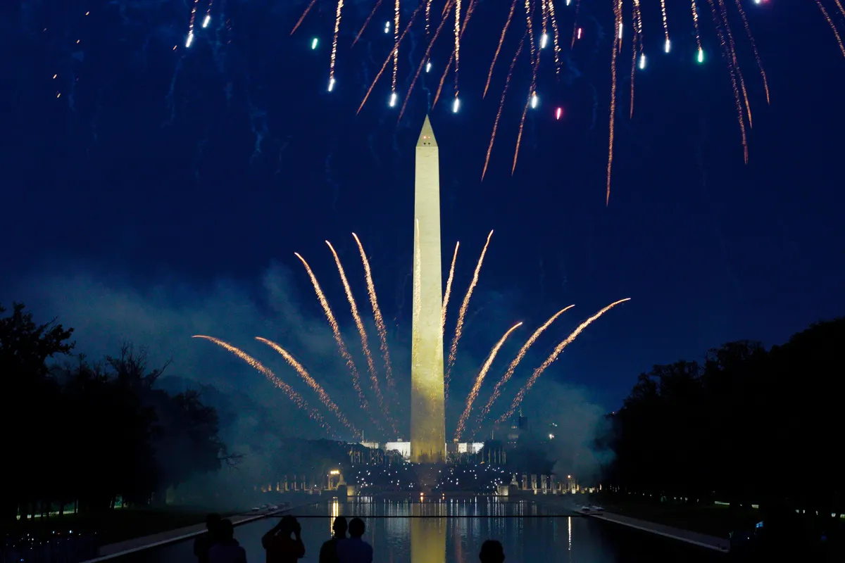 Estados Unidos puede liderar a Occidente a pesar de ser un país dividido