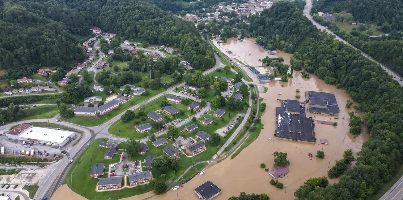 16 muertos en Kentucky y tres estados afectados por las lluvias