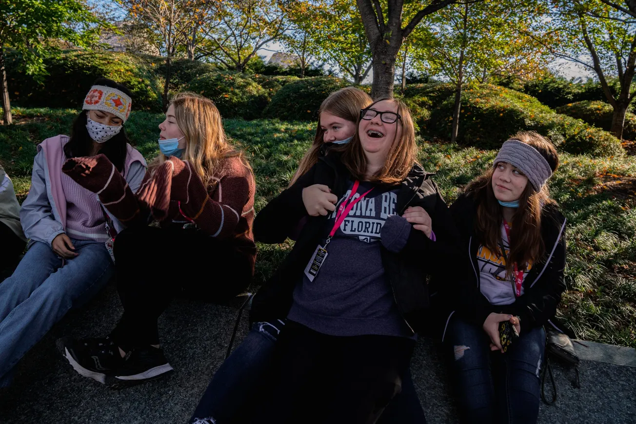 Muchos jóvenes están sufriendo una recesión social