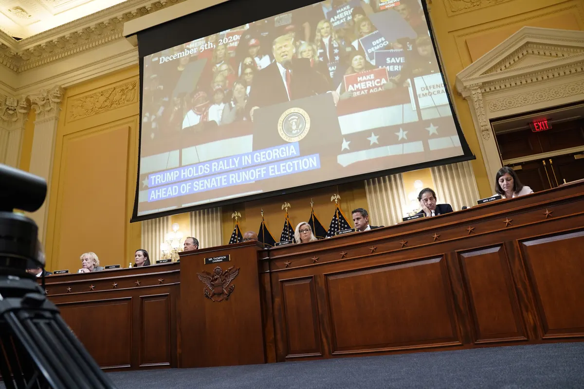 Los líderes empresariales deben hablar en favor de la democracia