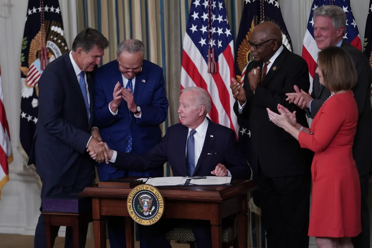 Los moderados siguen controlando la política en Estados Unidos