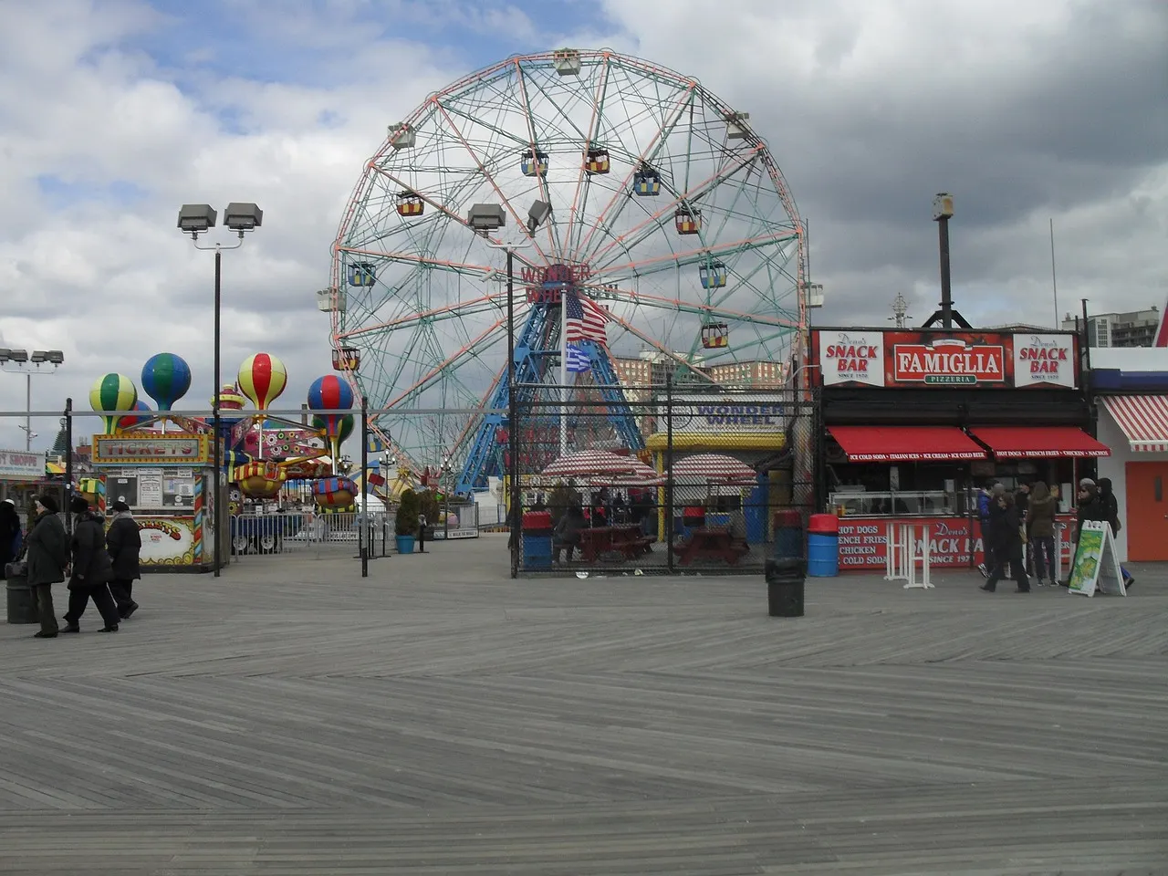 tiroteo en Coney Island