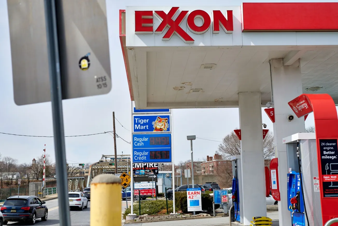 Una "codicia grotesca" se impone en medio crisis mundiales