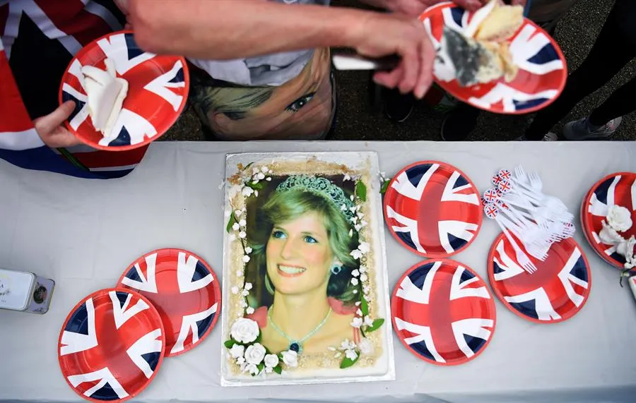 Diana se angustió por el asesinato de Versace. Esto le preguntó a su guardaespaldas