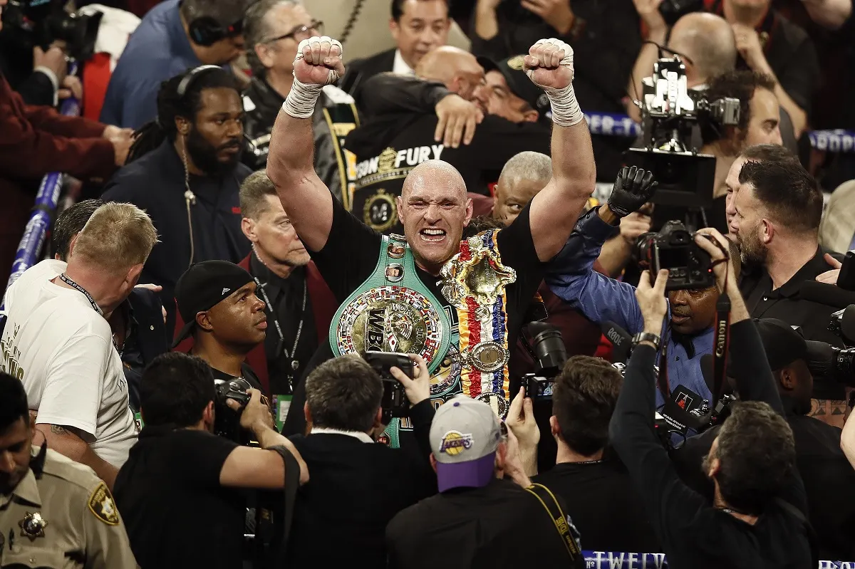 Tyson Fury saldrá del retiro para enfrentar a Chisora