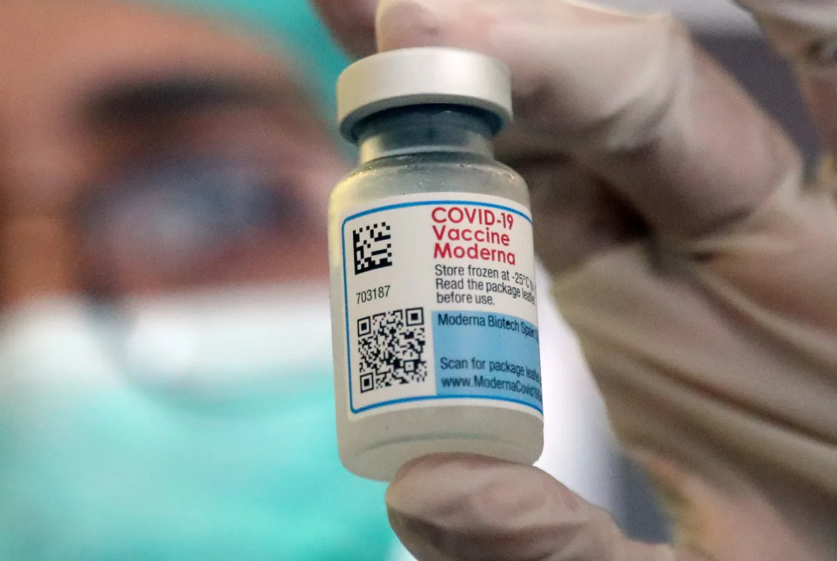 Covid-19 - FDA adelanta campaña de refuerzos con nueva fórmula