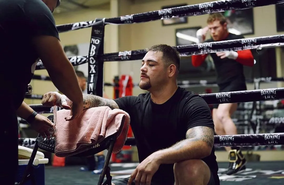 Andy Ruiz explica por qué Canelo no quiere pelear contra mexicanos