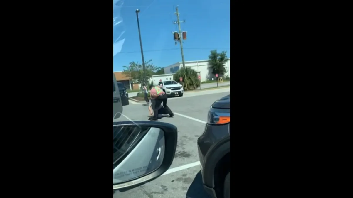 Empleado de Chick-fil-A de Florida ayudó a evitar el robo de un auto