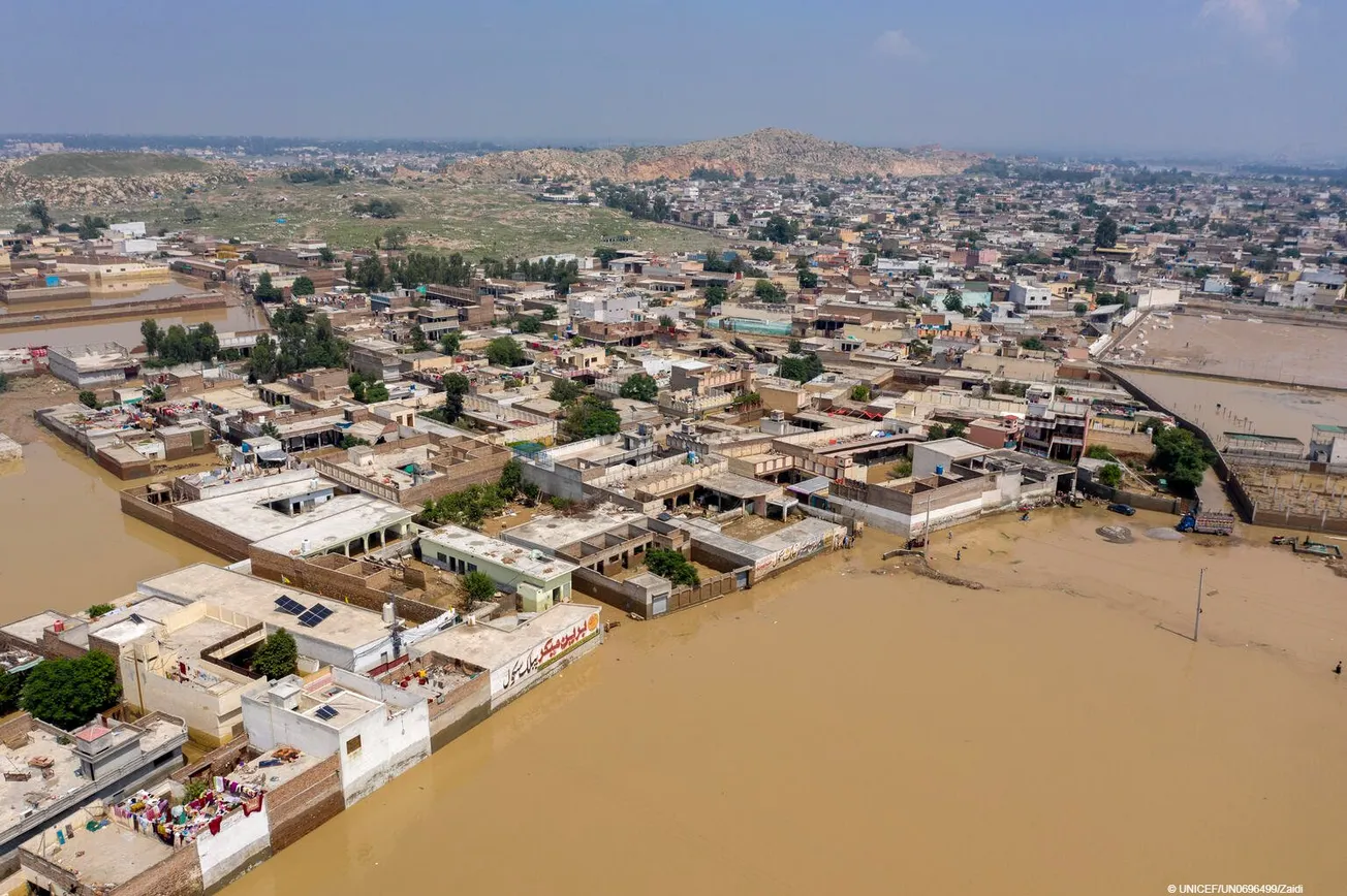 Inundaciones en Pakistán afecta a 33 millones de habitantes