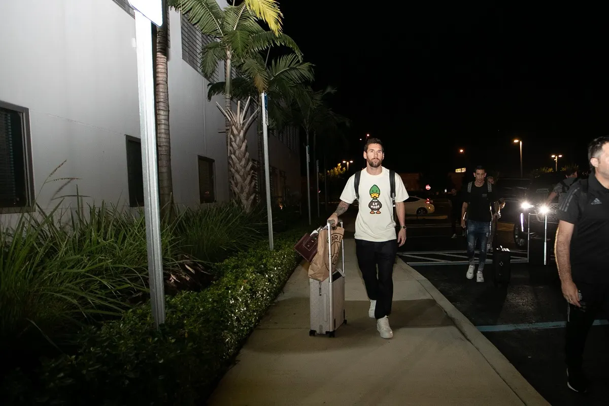 Messi llegó a Miami para los partidos amistosos de Argentina