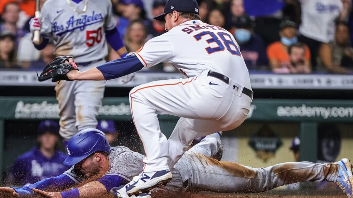 Dodgers y Astros son los favoritos al empezar los playoffs