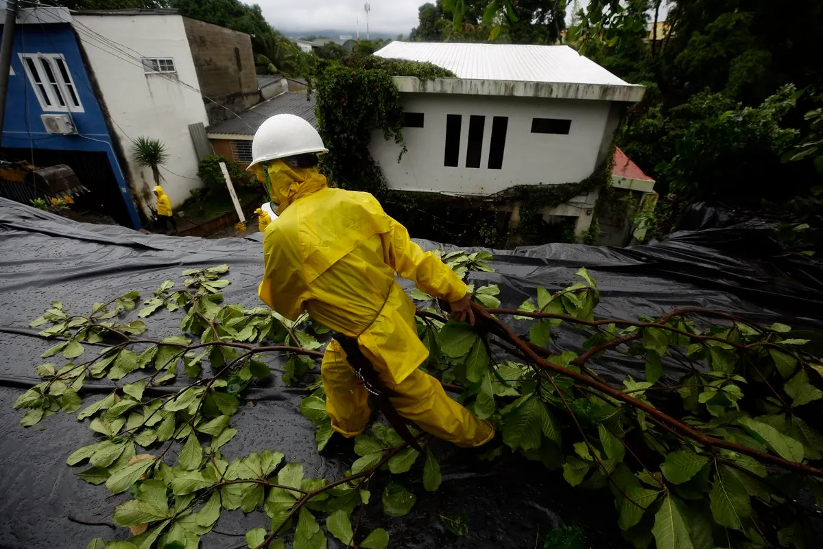Ascienden a 28 las muertes por el paso del huracán Julia en Centroamérica