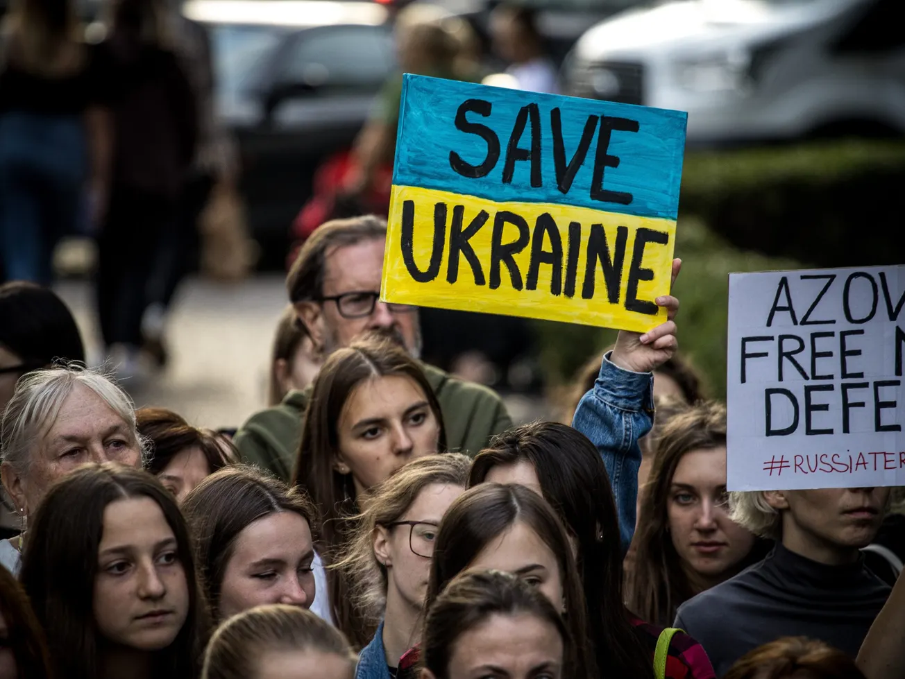 “No más cheques en blanco”: Líder republicano promete que si ganan las midterms recortarán la ayuda a Ucrania