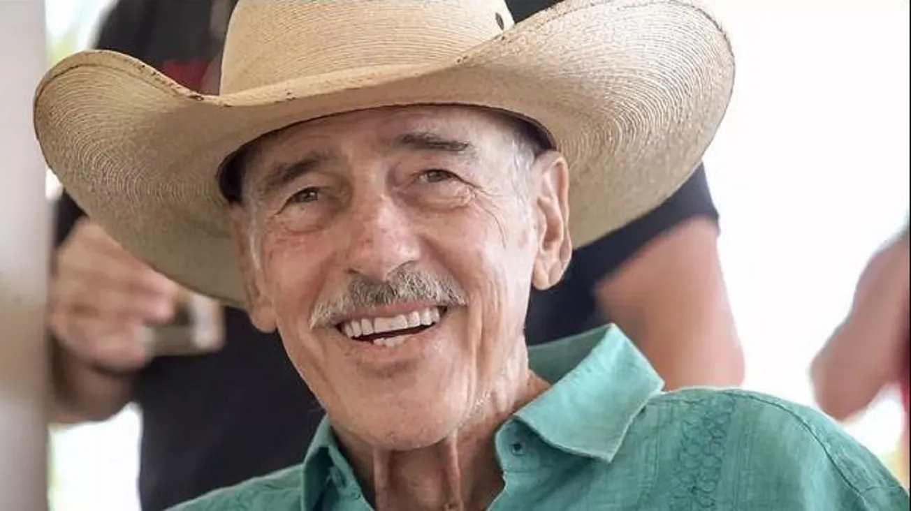 Andrés García empeora de salud y requiere oxigeno