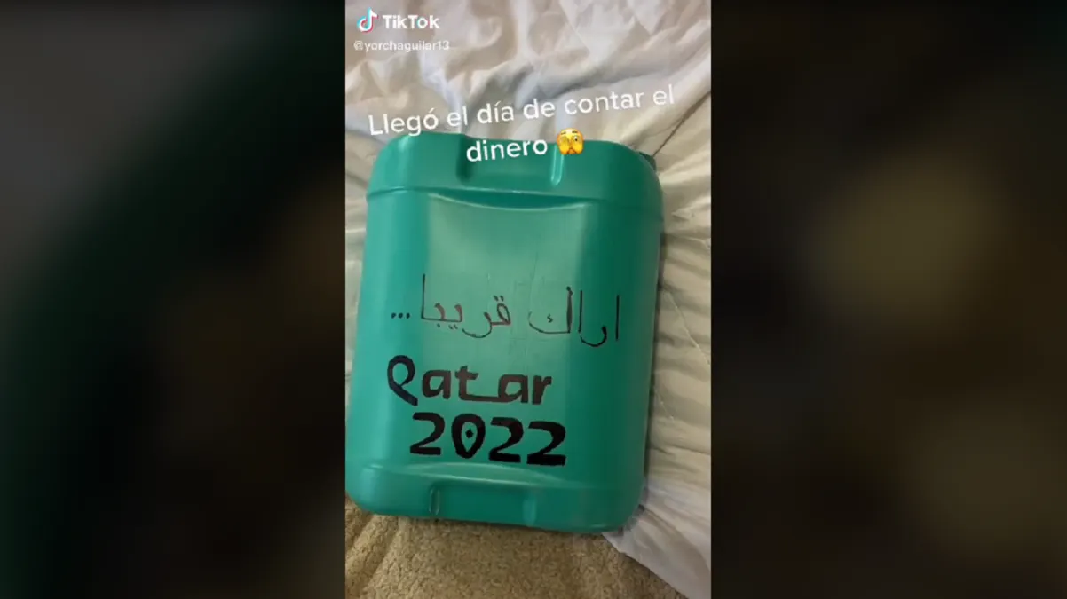 Joven mexicano ahorró monedas por dos años para ir al Mundial de Catar