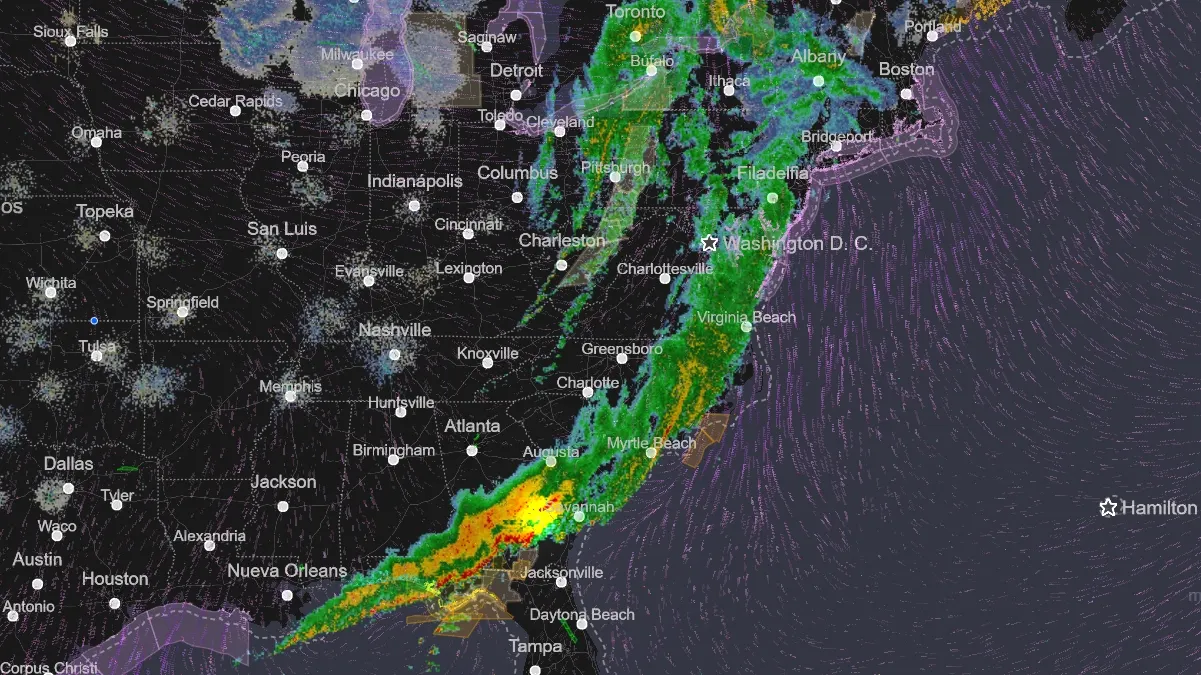 Tormentas eléctricas y tornados amenazan el sur de EEUU