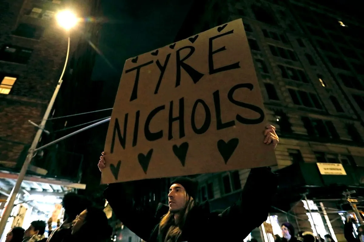 Van seis policías sancionados por la muerte de Tyre Nichols