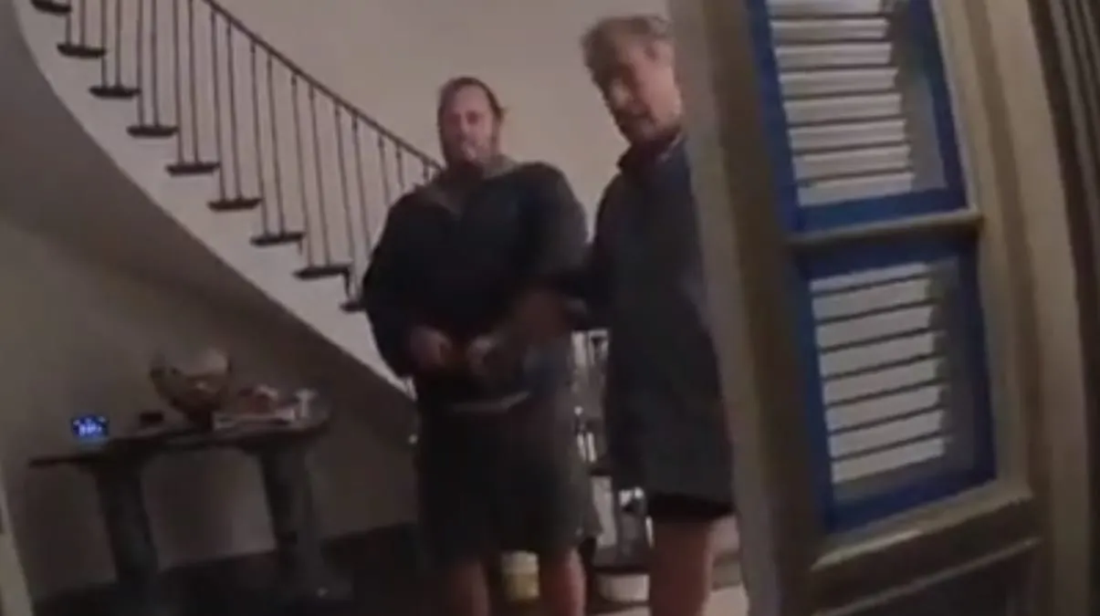 Ataque al esposo de Nancy Pelosi: difunden videos de la noche del asalto